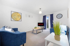 NEW! 3 Bed Home in Stockton-on-tees City Centre by Stay With Us, Ideal for Families & Large Groups, SLEEPS 5!!